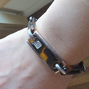 Ralph Lauren Lauren Tortoiseshell Link Toggle Bracelet.